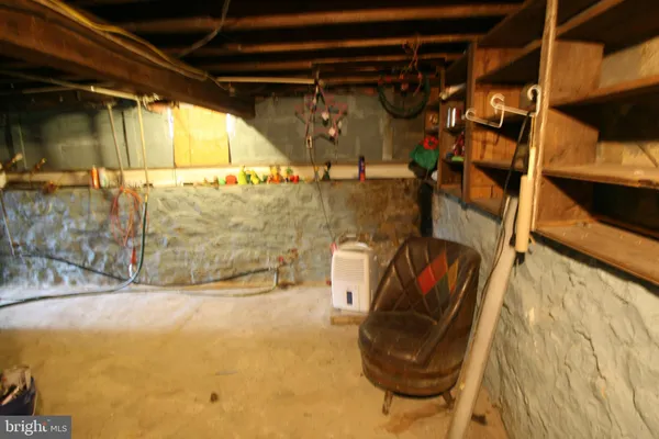 a view of entryway