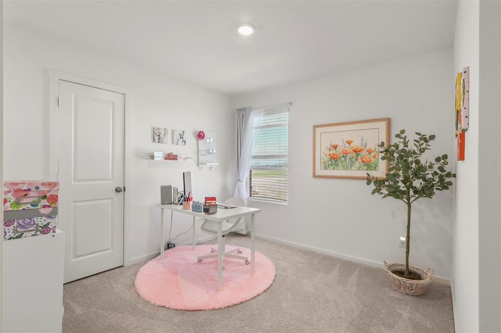 7229 Adderly Road Pilot Point, TX 76258 - Photo 25 of 34 a view of a livingroom with furniture