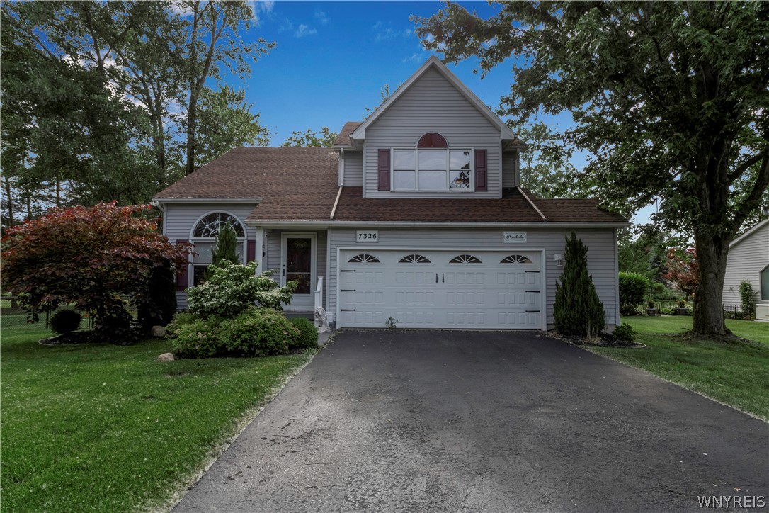 7326 Pendale Drive Pendleton, NY 14120 - Photo 1 of 1