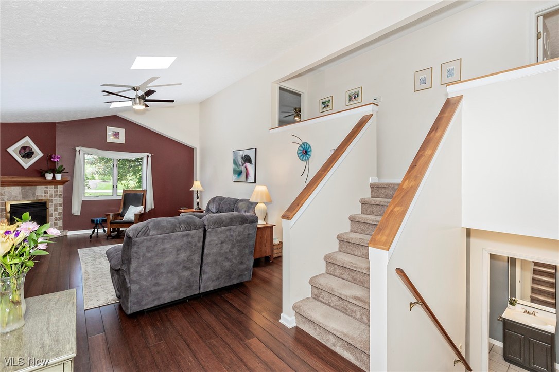 5141 Chillicothe Road Chagrin Falls, OH 44022 - Photo 7 of 46 Great Room