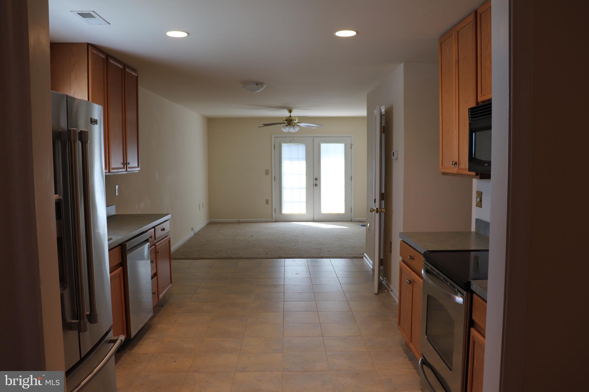 108 Fuzzy Tail Drive Ranson, WV 25438 - Photo 4 of 27 Gallery Image 4