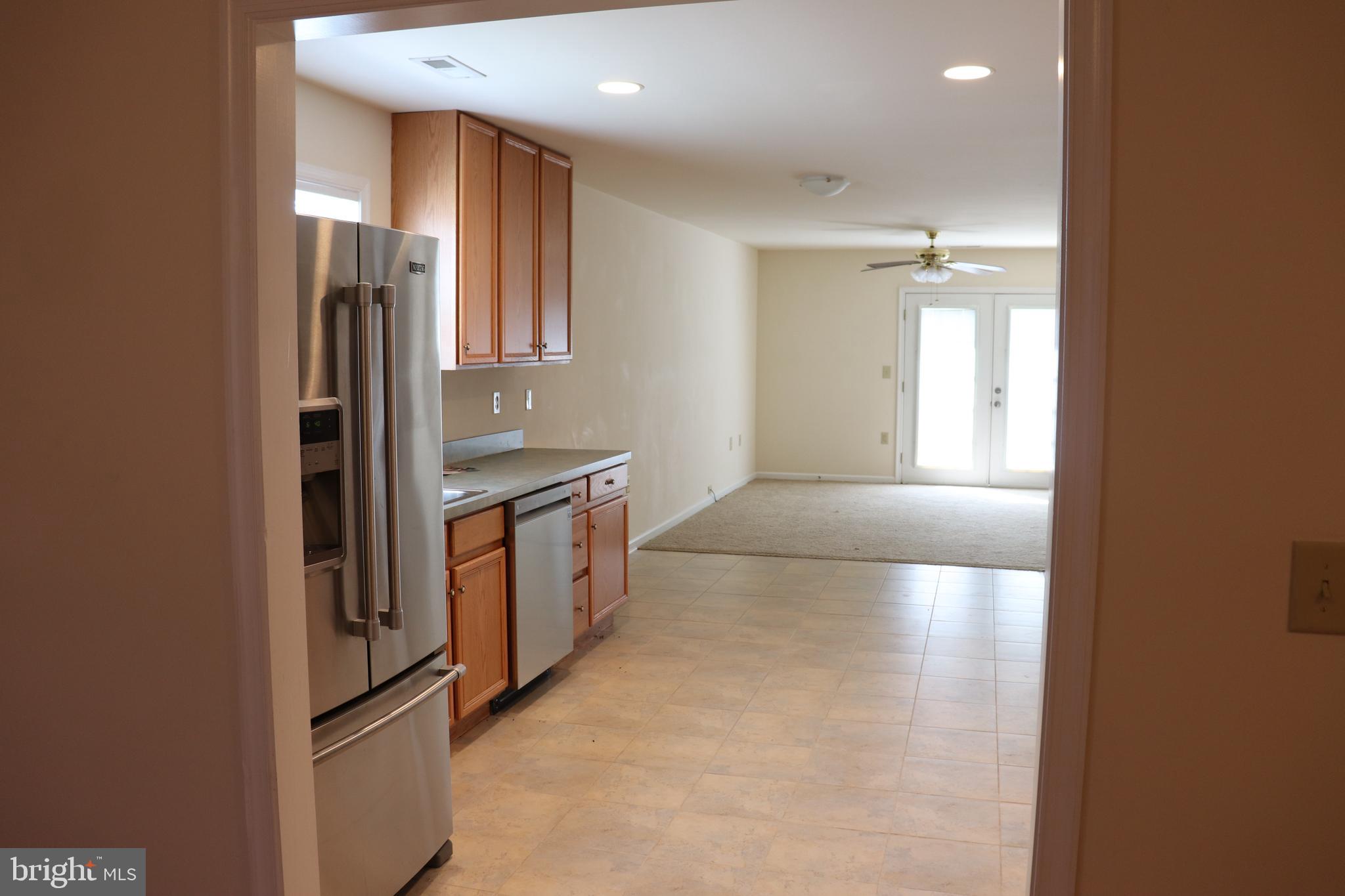 108 Fuzzy Tail Drive Ranson, WV 25438 - Photo 6 of 27 Gallery Image 6