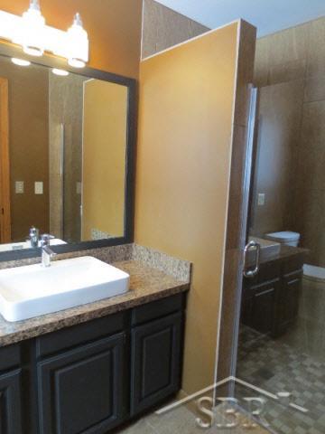 5620 North River Road Freeland, MI 48623 - Photo 17 of 19 20346765-16.JPG