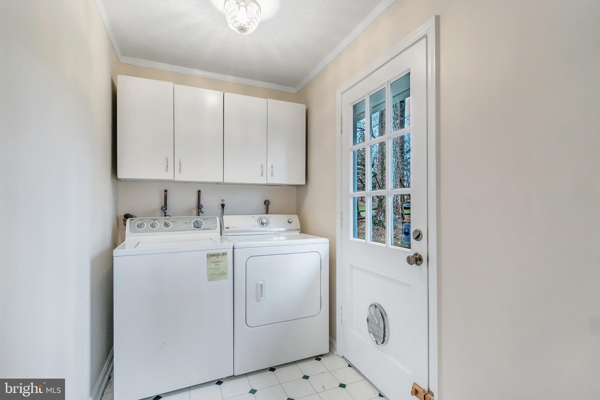 2936 Birchtree Lane Silver Spring, MD 20906 - Photo 17 of 38 Laundry room off family room with exit to garage