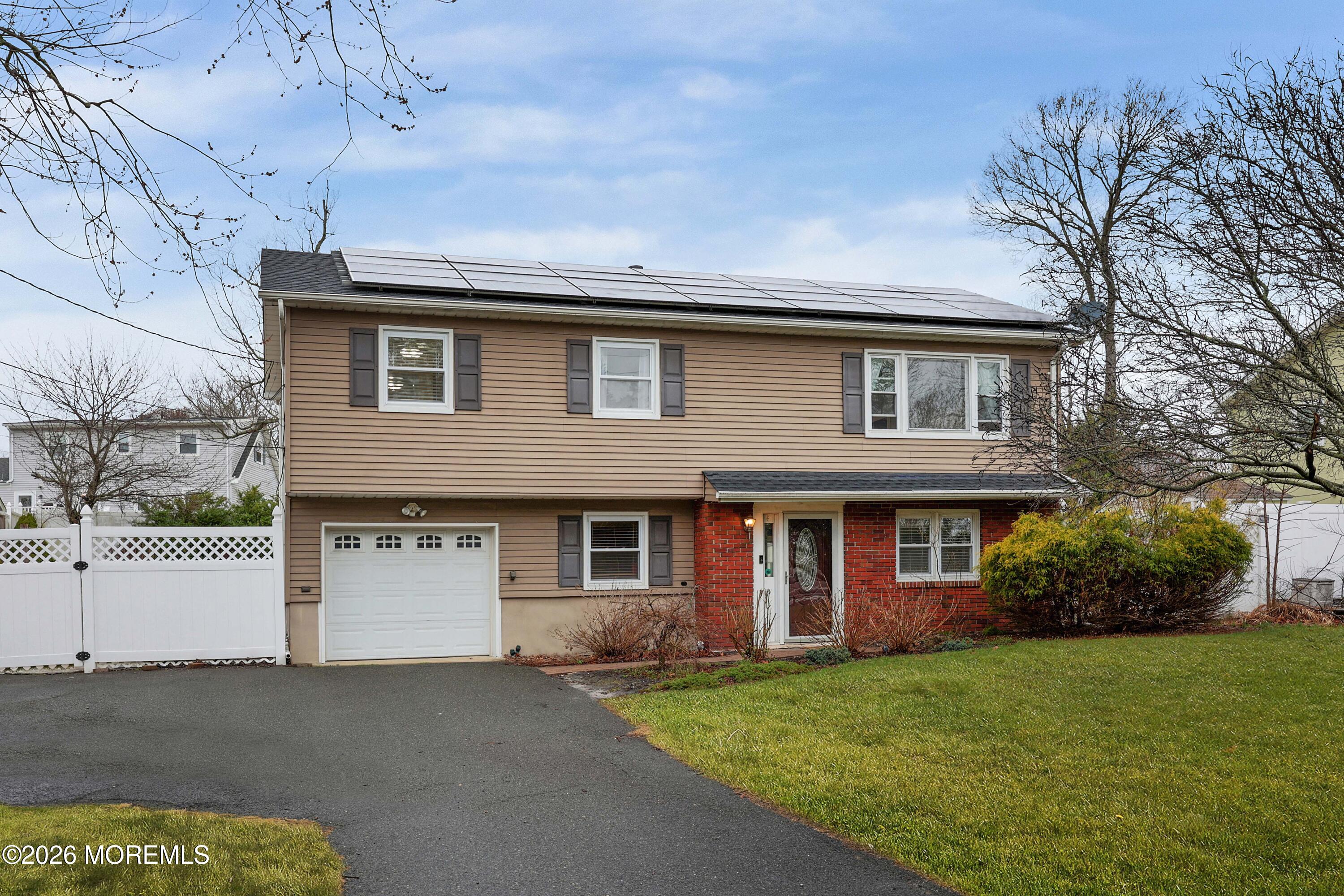 973 Stafford Dr  