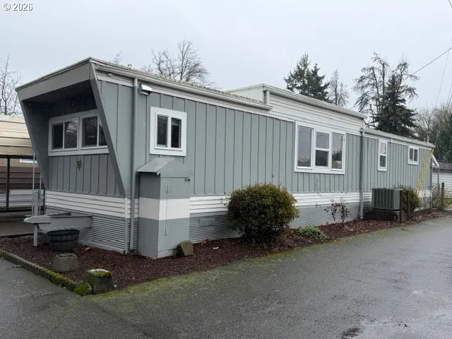 $43,000 | 4531 Franklin Boulevard, Unit 92, Eugene, OR 97403