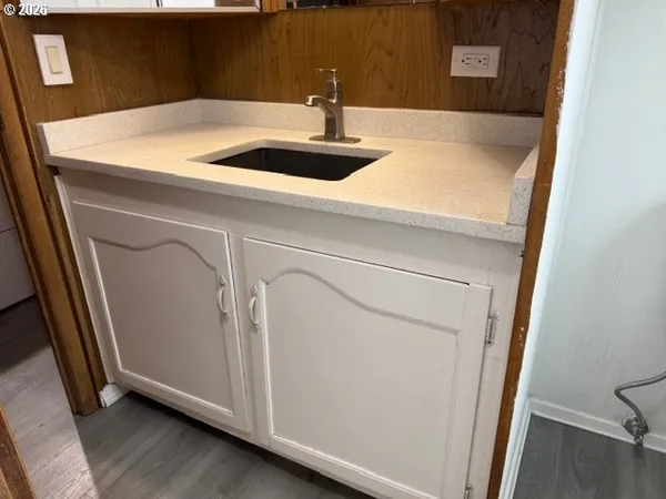 $39,900 | 4531 Franklin Boulevard, Unit 92, Eugene, OR 97403