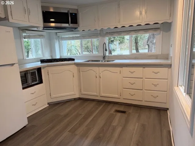 $43,000 | 4531 Franklin Boulevard, Unit 92, Eugene, OR 97403