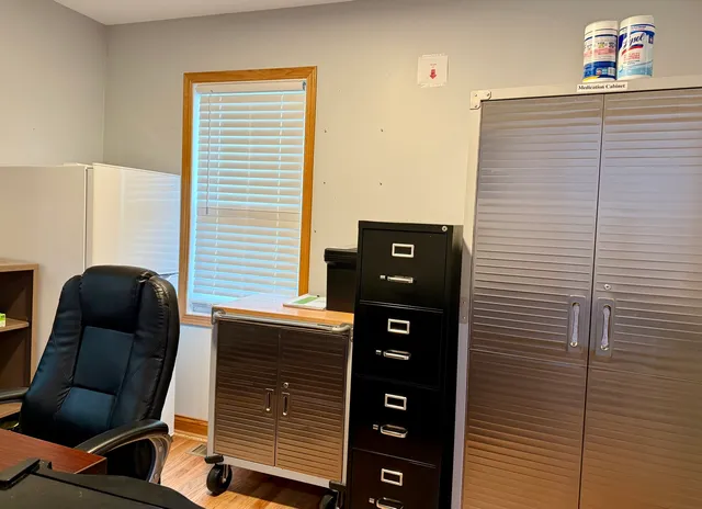 $300,000 | 14401 Pulaski Road, Midlothian, IL 60445