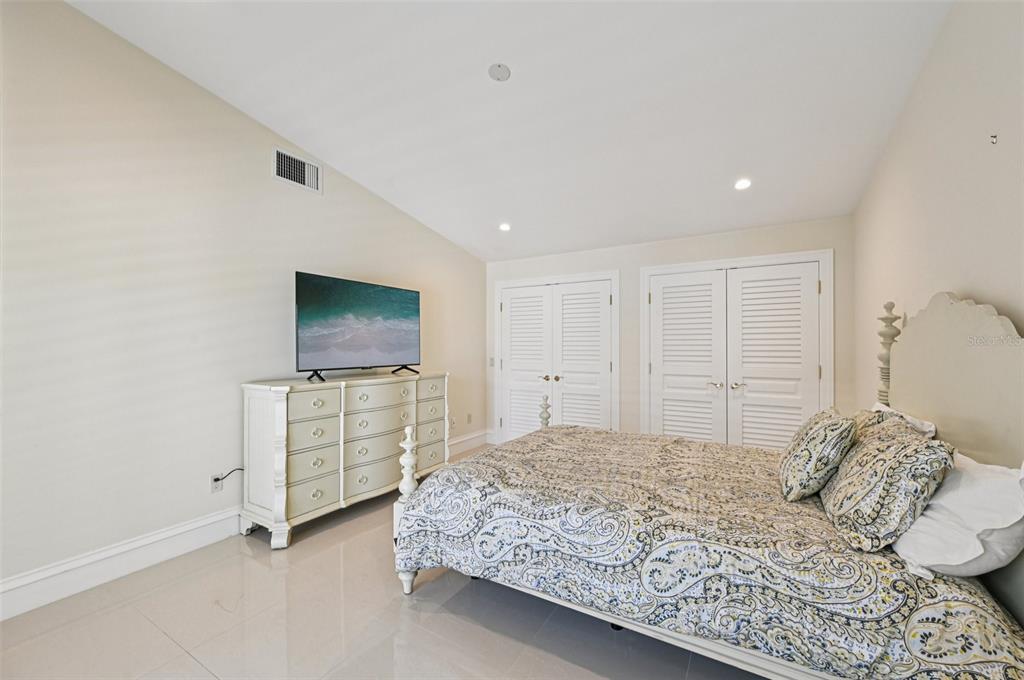 1121 Morningside Place Sarasota, FL 34236 - Photo 42 of 76