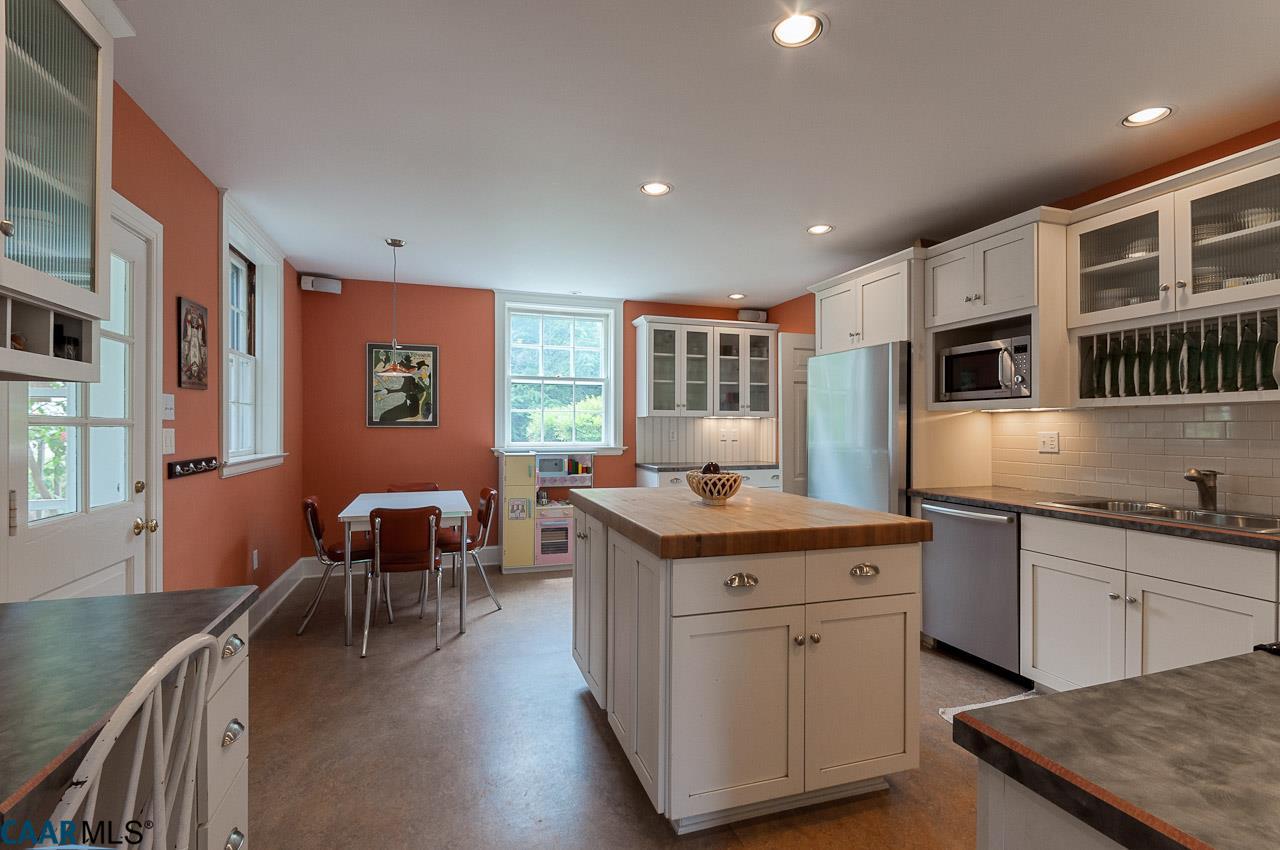 1834 Westview Road Charlottesville, VA 22903 - Photo 16 of 30 Gallery Image 16