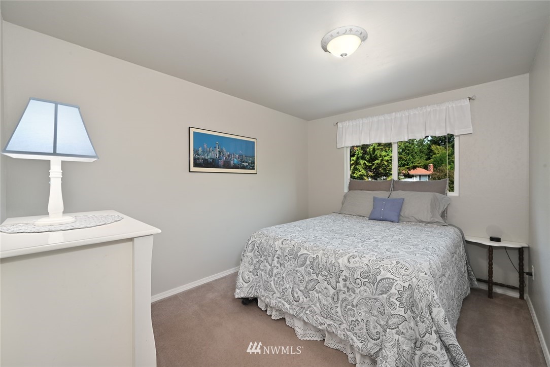 2516 172nd Place Southeast Bothell, WA 98012 - Photo 15 of 38 Gallery Image 15