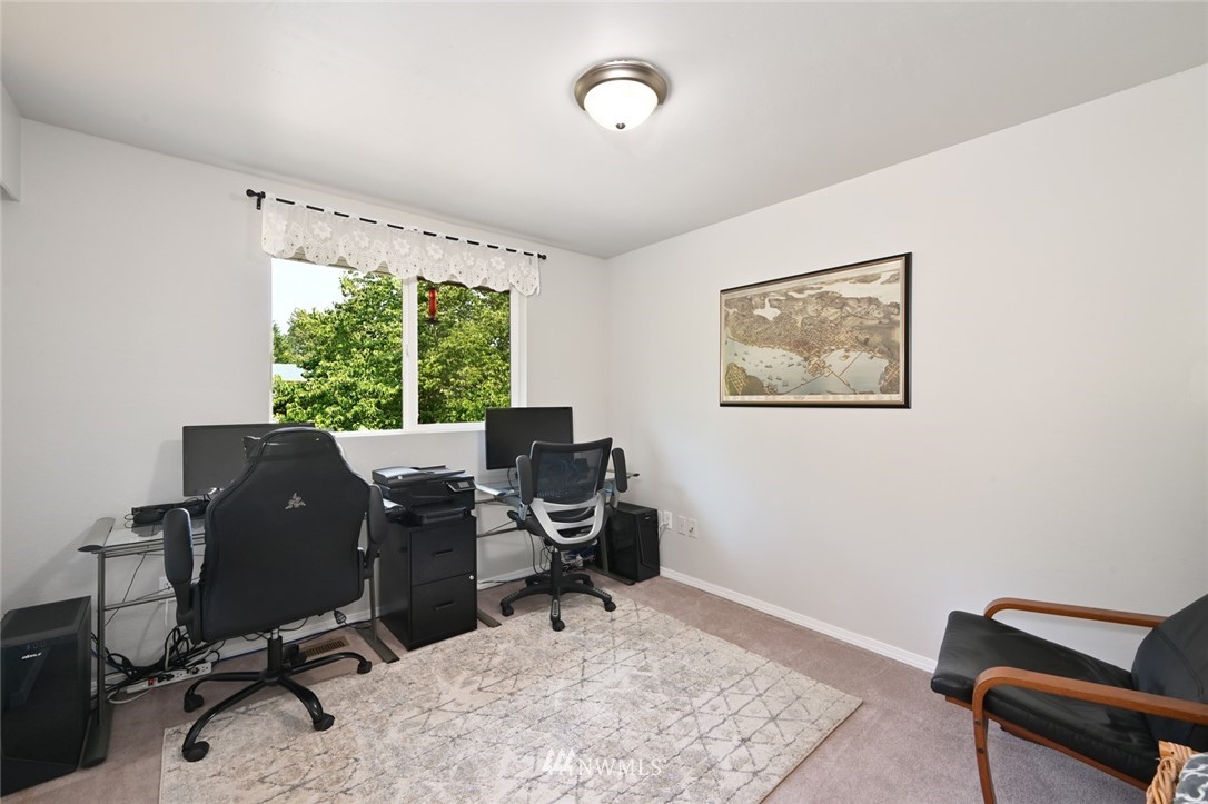 2516 172nd Place Southeast Bothell, WA 98012 - Photo 17 of 38 Gallery Image 17