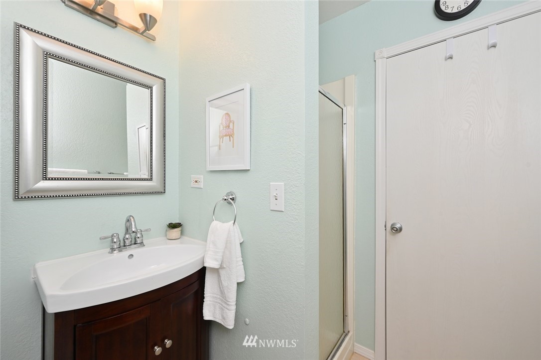 2516 172nd Place Southeast Bothell, WA 98012 - Photo 26 of 38 Gallery Image 26