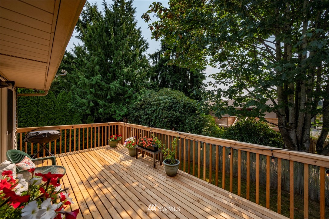 2516 172nd Place Southeast Bothell, WA 98012 - Photo 29 of 38 Gallery Image 29