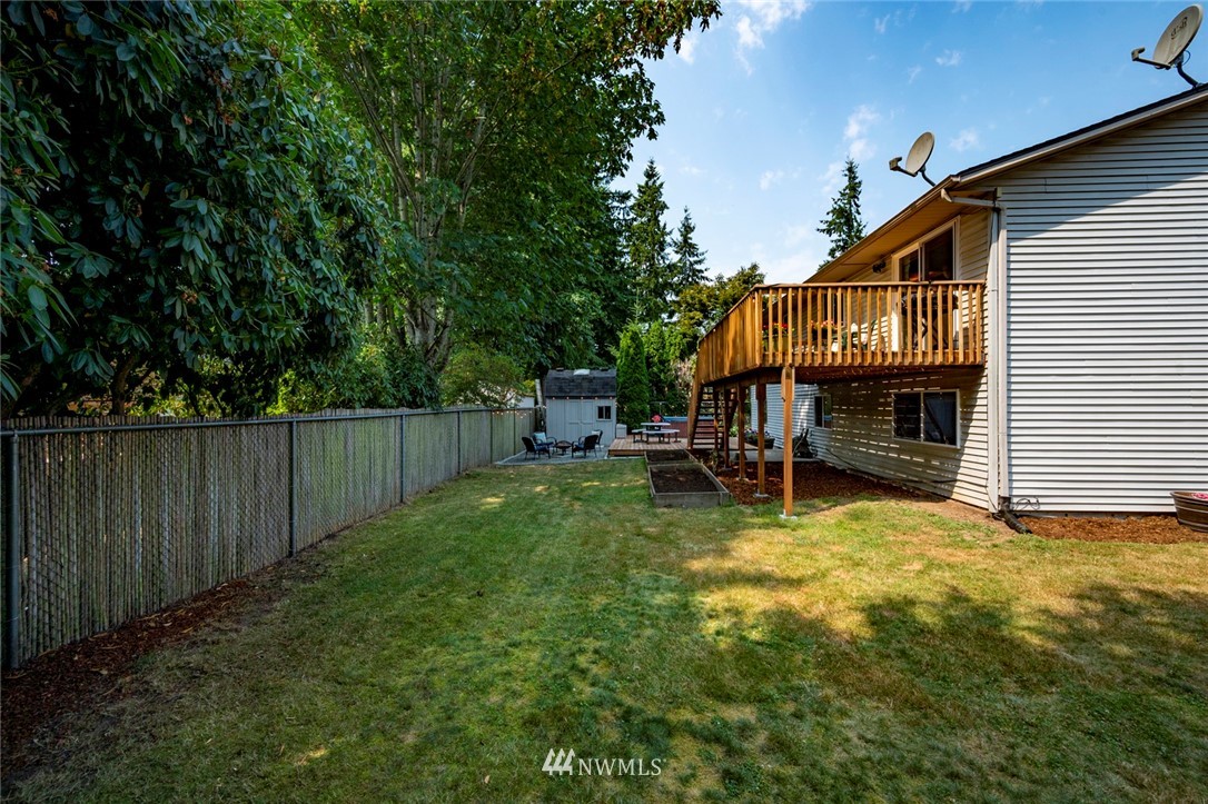 2516 172nd Place Southeast Bothell, WA 98012 - Photo 36 of 38 Gallery Image 36