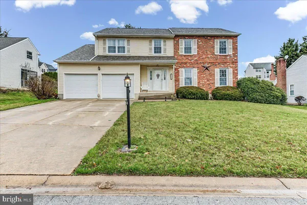 $549,900 | 10 Old Stable Lane, Newark, DE 19711