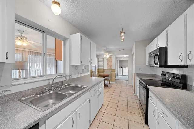 $218,000 | 8594 Southwest 61st Court, Ocala, FL 34476