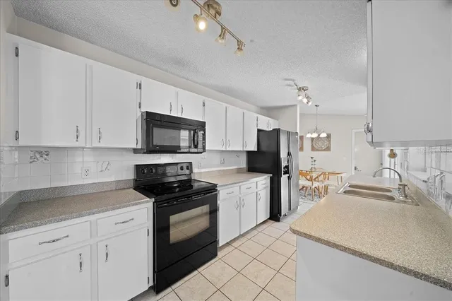 $218,000 | 8594 Southwest 61st Court, Ocala, FL 34476