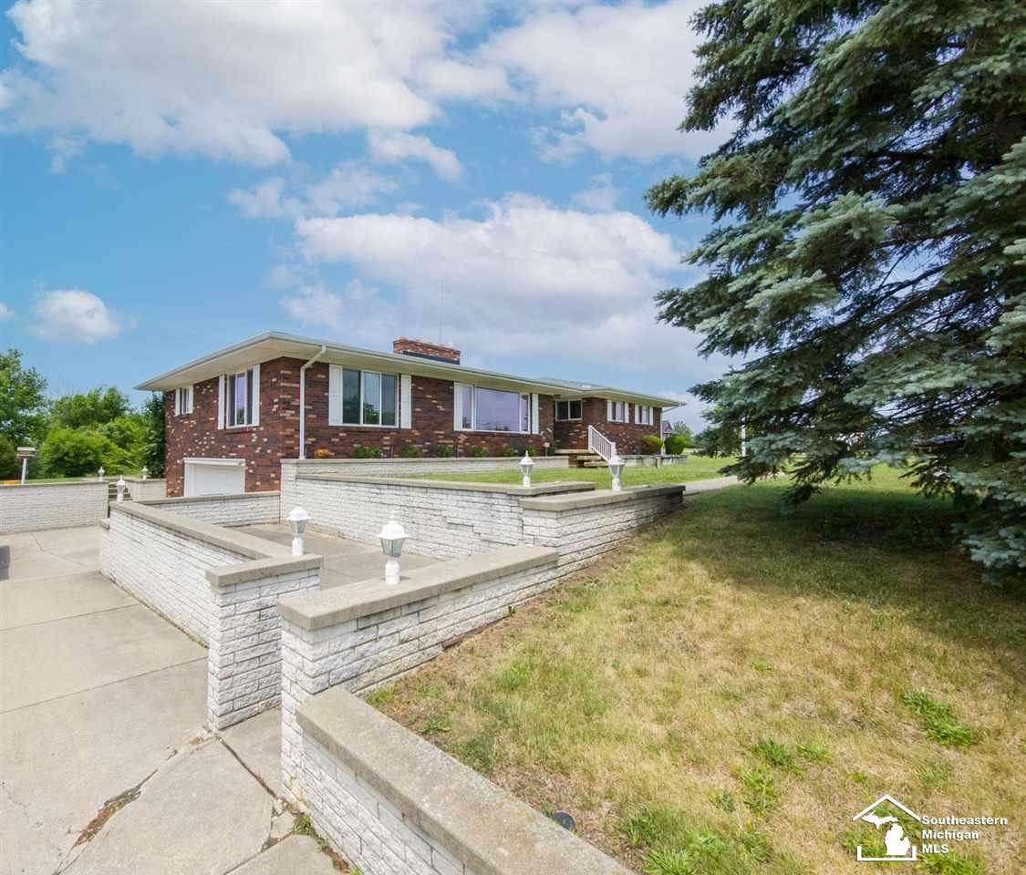 333 North Raisinville Road Monroe, MI 48162 - Photo 3 of 22
