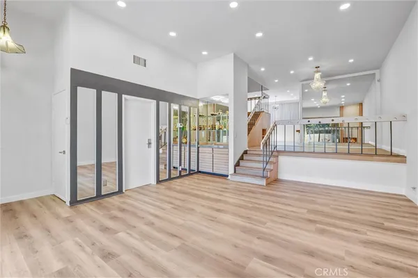 $3,900 | 4668 Willis Avenue, Sherman Oaks, CA 91403
