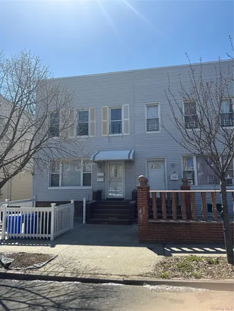 $3,100 | 731 Calhoun Avenue | Throgs Neck