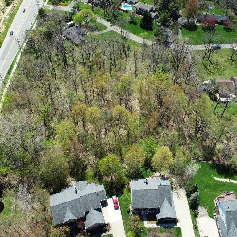 23005 Novi Road Novi, MI 48375 - Photo 12 of 33 Photo 13