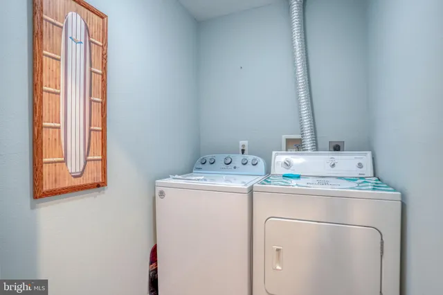 a picture of city view