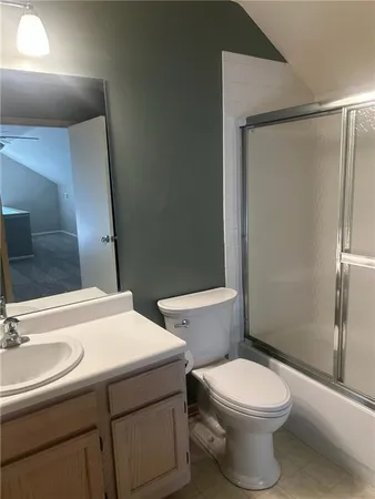 $368,500 | 1928 West 139th Street, Leawood, KS 66224