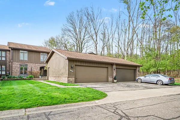 $309,900 | 3603 Woodcliff Drive, Kalamazoo, MI 49008