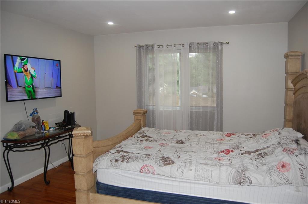 120 Oak Summit Road Winston-Salem, NC 27105 - Photo 12 of 29 Primary opposite view