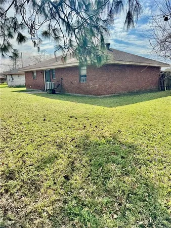 $1,500 | 2100 St Charles Place, Laplace, LA 70068