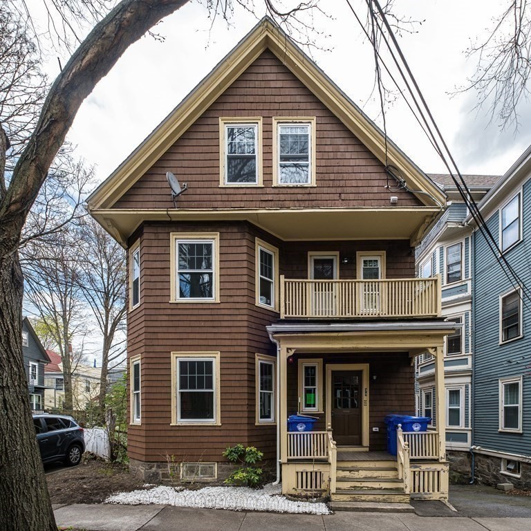 39 Perry Street, Unit 1 Brookline, MA 02445 - Photo 1 of 21