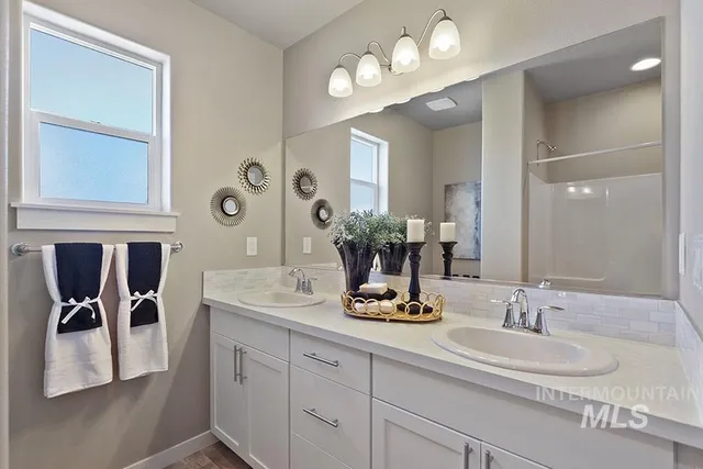 $533,601 | 5576 East Garby Street, Nampa, ID 83687