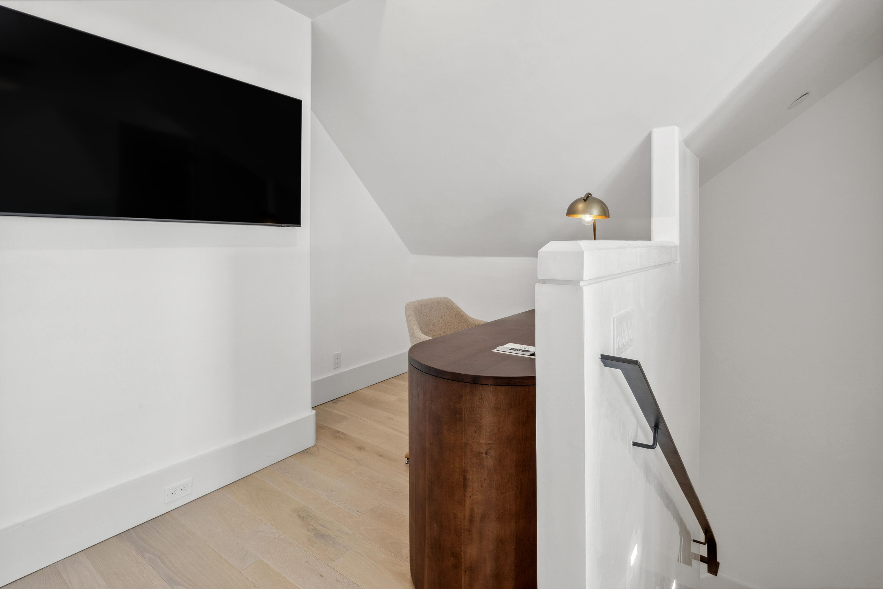 40 Silver Sea Ct Inlet Beach, Unit AA4 Inlet Beach, FL 32461 - Photo 43 of 56 a view of a kitchen with washer and dryer