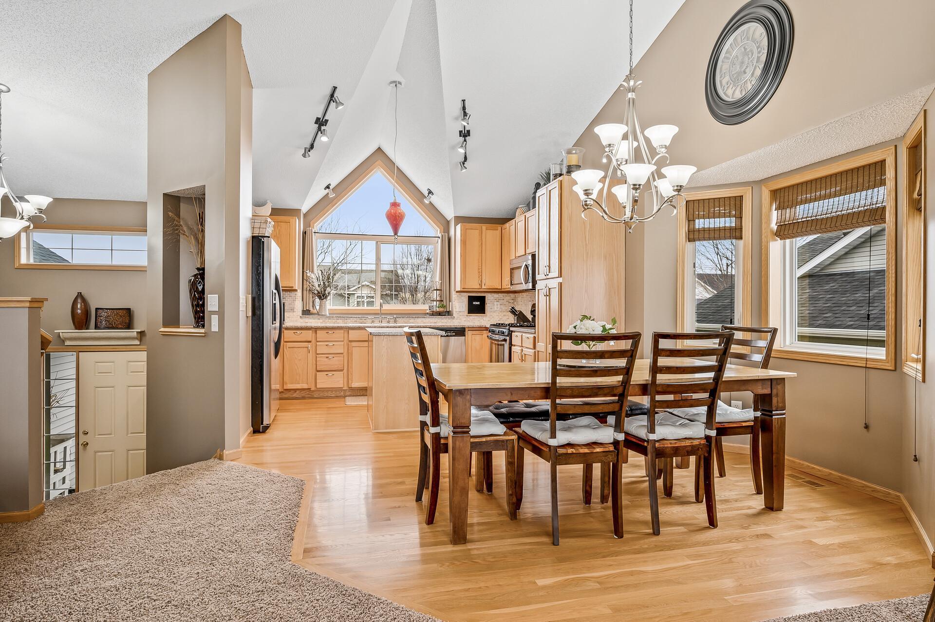 909 Abbey Road Northfield, MN 55057 - Photo 8 of 24 Gallery Image 8