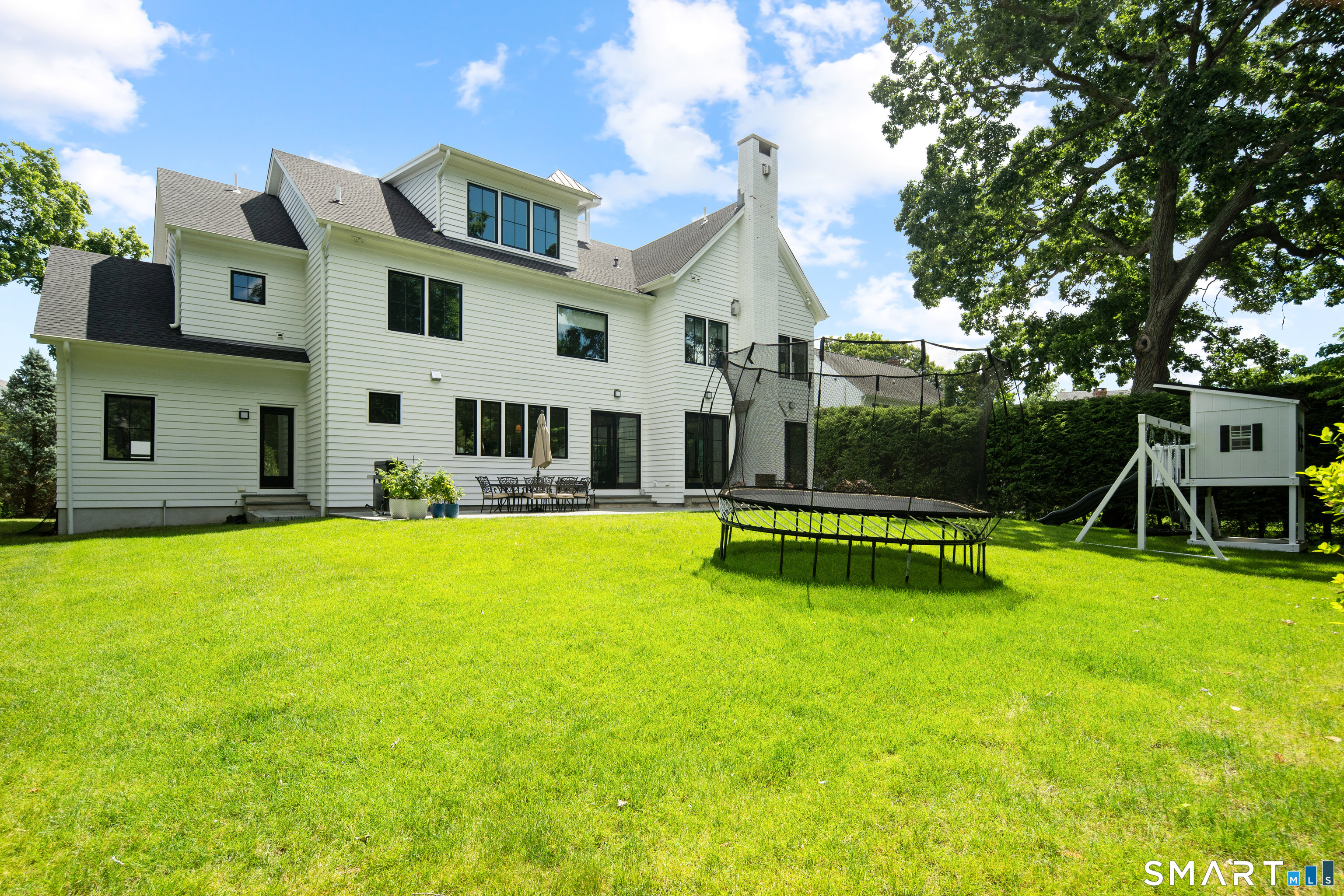 148 Douglas Road New Canaan, CT 06840 - Photo 36 of 39