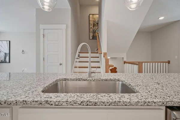 $2,550 | 2075 Eva Pearl Drive, Apex, NC 27502