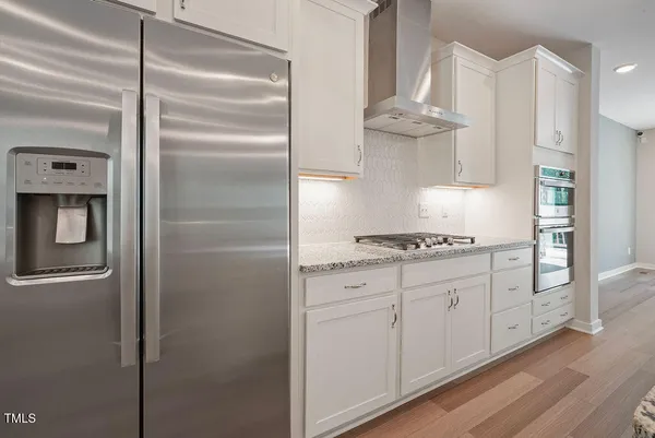 $2,550 | 2075 Eva Pearl Drive, Apex, NC 27502