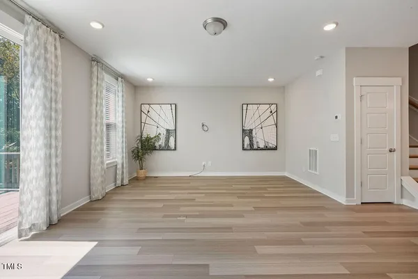 $2,550 | 2075 Eva Pearl Drive, Apex, NC 27502