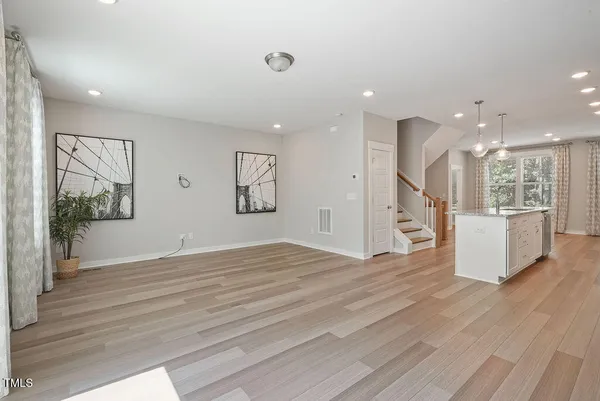 $2,550 | 2075 Eva Pearl Drive, Apex, NC 27502