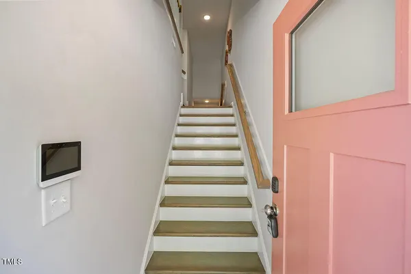 $2,550 | 2075 Eva Pearl Drive, Apex, NC 27502