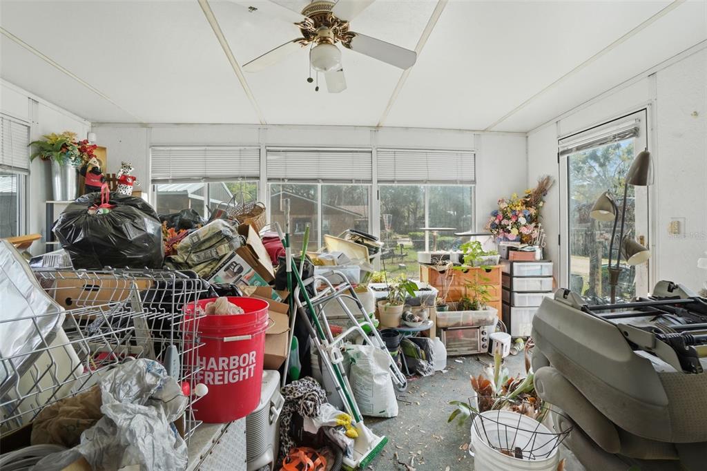 1650 East Welch Road Apopka, FL 32712 - Photo 24 of 29 a view of a room with gym equipment