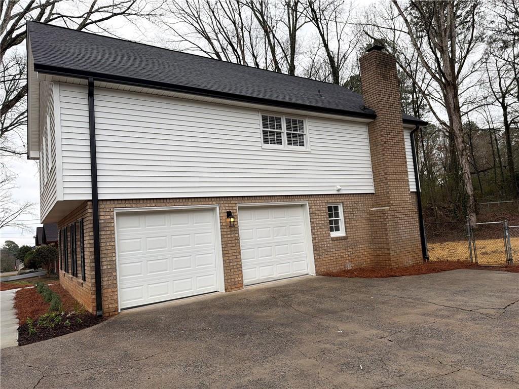 1519 Rangewood Drive Southwest Lilburn, GA 30047 - Photo 5 of 26