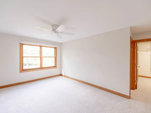 $684,900 | 441 Country Lane, Crystal Lake, IL 60012