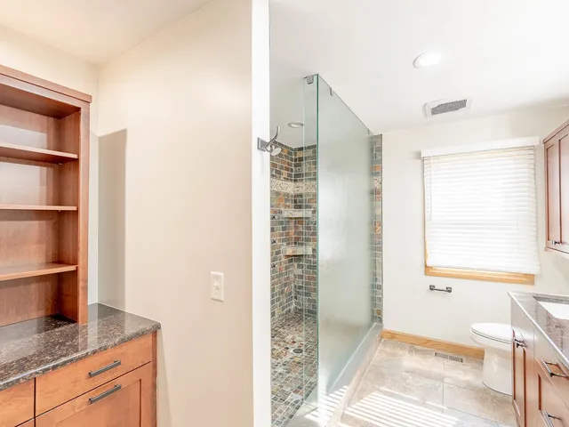 $684,900 | 441 Country Lane, Crystal Lake, IL 60012