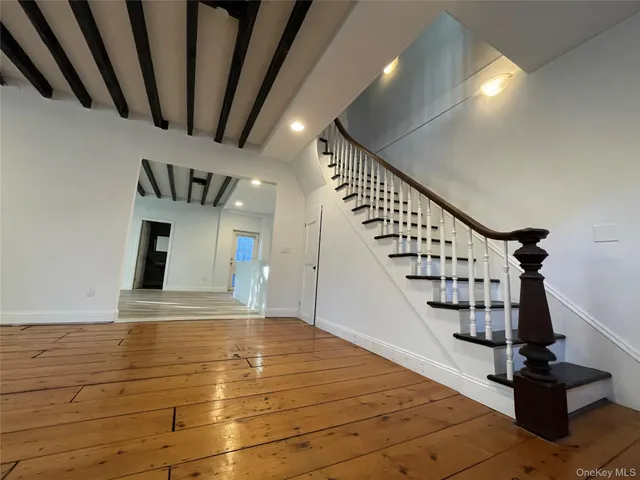 a view of an entryway