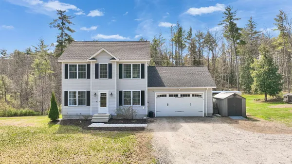 $435,000 | 125 Pine Meadows Circle, Bennington, NH 03442