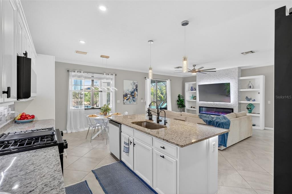 17619 Blue Rdg Place Bradenton, FL 34211 - Photo 12 of 98