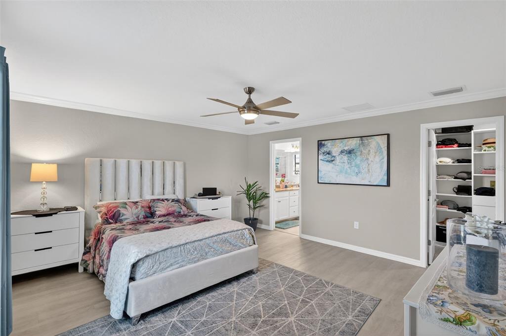 17619 Blue Rdg Place Bradenton, FL 34211 - Photo 39 of 98 a bedroom with a bed and a window